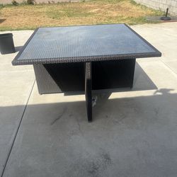 Outdoor Patio Table
