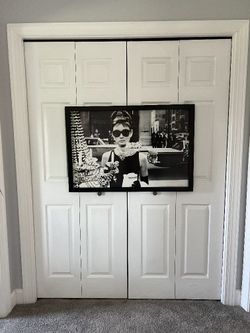 Audrey Hepburn Canvas Frame