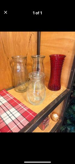 4 Flower Vases