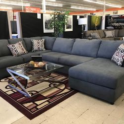 Steel Jayceon LAF Sectional /couch /Living room set