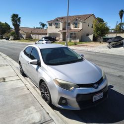 2015 Toyota Corolla 