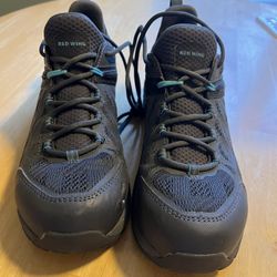 Steel Toed Women’s Shoes