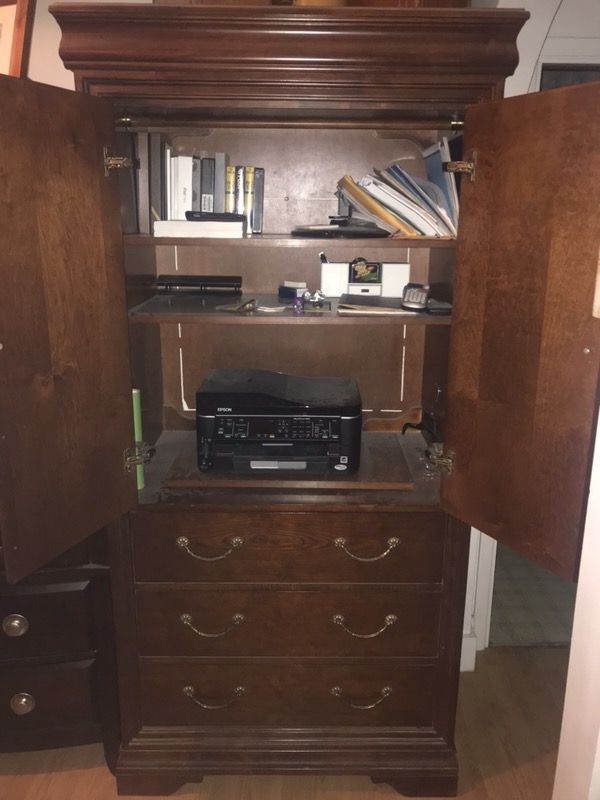 Diane Flack Armoire For In San Antonio Tx Offerup 120