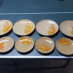 8 Island Leaf Dinnerware Porcelain Plates 11.5" 8.5" Diameter
