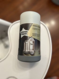 New Tommee Tippee travel bottle or food warmer