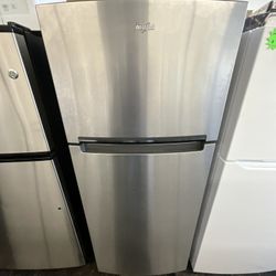 Whirlpool Top Freezer Refrigerator 