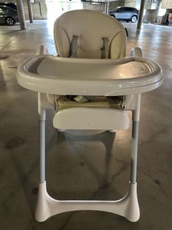 baby high chair like new BOBUJOY baby high chair like new