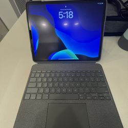 iPad Pro 12.9inch 5th Generation (256GB)