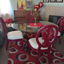 Dinning Table With 4 Chairs