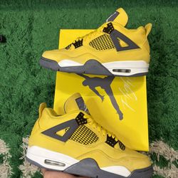 Jordan 4 Lightning