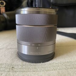 Sony e 3.5-5.6 18-55 OSS