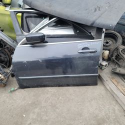 2005 Honda Accord Left Front Door