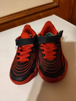 Boys Nike shoes red excellent condition size 13c $15