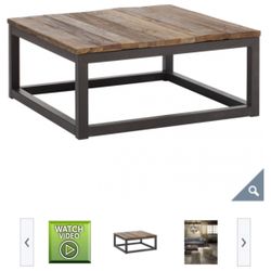 Zou Era Distressed Table
