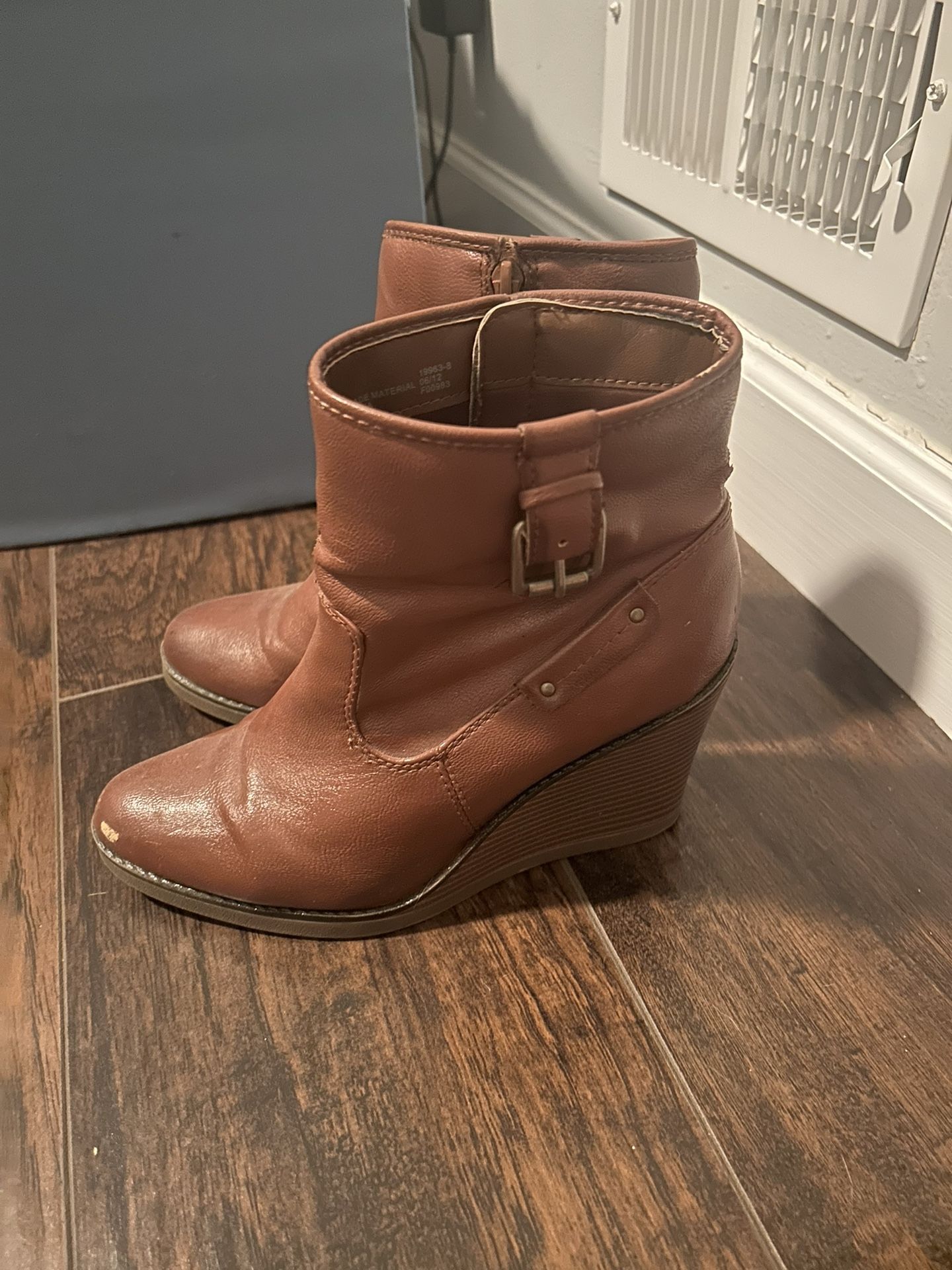 Women’s Brown Wedge Boots Size 9