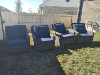 4 Outdoor Rocking Rotating Wicker Chairs