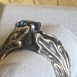 Natural unheated 1 carat flawless Montana blue/teal 14k yellow gold custom Ring