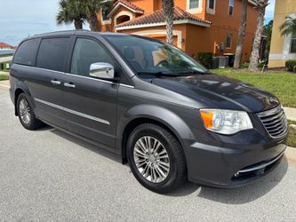 2015 Chrysler Town & Country