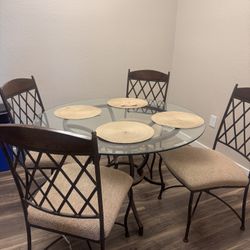 Round Glass Dining Table Set