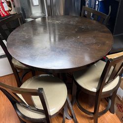 High Round Table With 4chair 