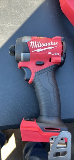 Milwaukee Fuel M18