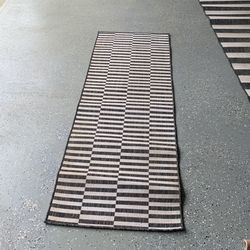 Outdoor Striped Runner
