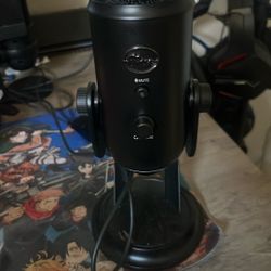 BLUE YETI MIC