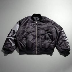 New MASTERMIND WORLD x ALPHA INDUSTRIES MA-1 Bomber Jacket Size Large MW23C11-BL200 Black