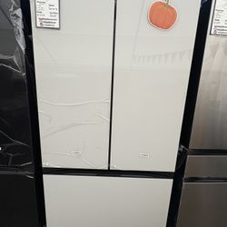 Samsung Bespoke 3-Door French in White Glass