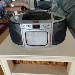 naxa Am-fm-CD And TV Like New