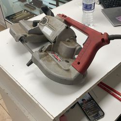 Milwaukee Heavy Duty Bandsaw