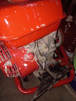 Honda Gx200   6.5 engine   50$ obo