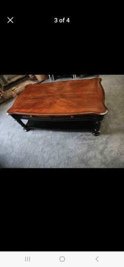  Sofa Table (51 1/2Lx30inDx20in). Used -good