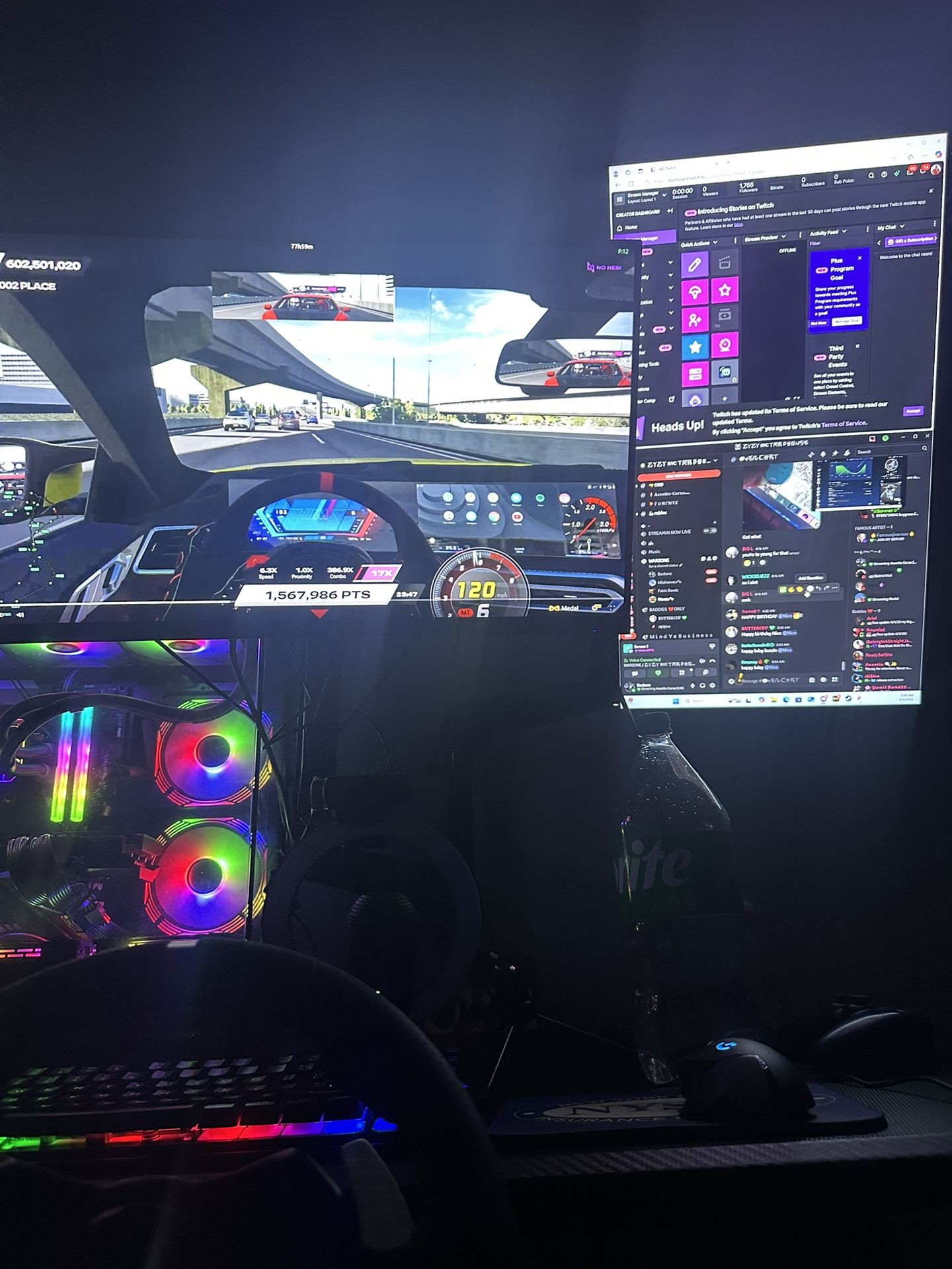 AMD Ryzen 9 5900X & AMD Radeon RX 6700XT