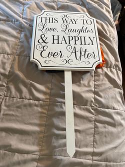 This way wedding sign