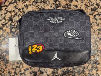 Jordan cross body