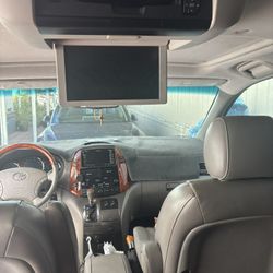 Sienna XLE 2007 172k Miles