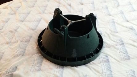 Fresh Tree Stand/Holder Base 16" inch