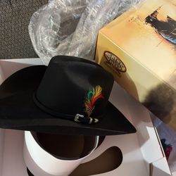 Sombrero  Malboro Cuernos Chuecos 