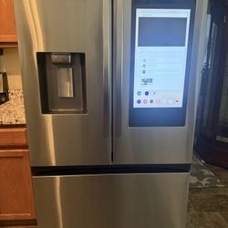Samsung hub refrigerator 