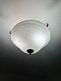 Light fixture
