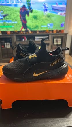 Nike flex runners