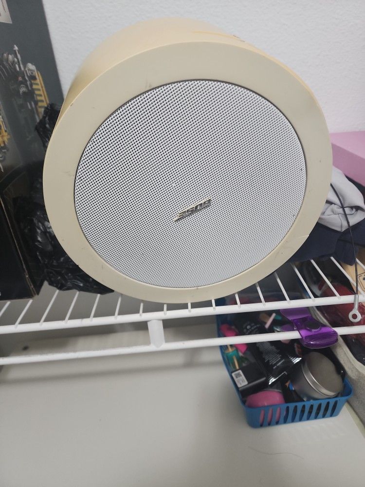 Speakers Bose