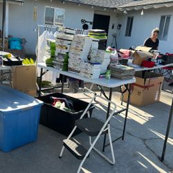 Huge Garage Sale !