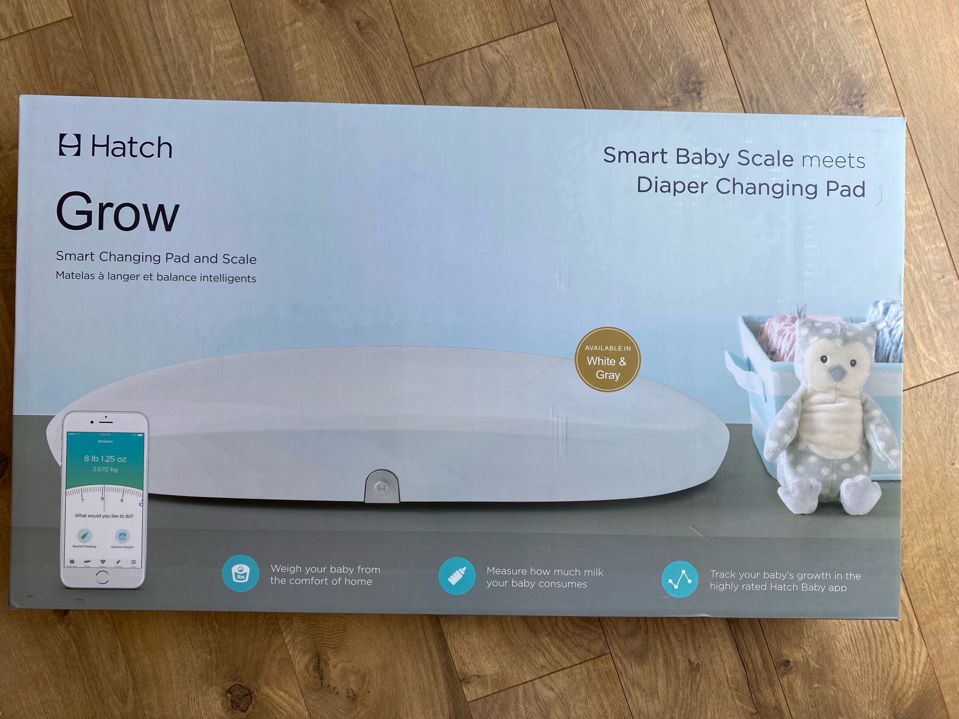 Hatch Grow Smart Changing Pad and Scale (White)