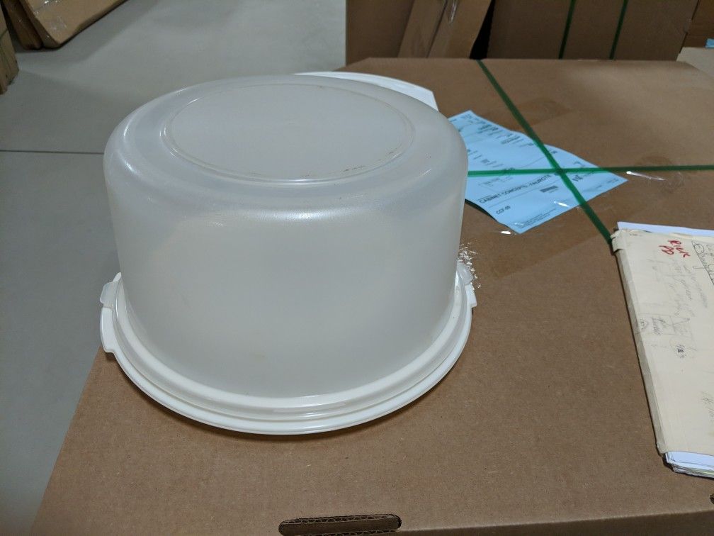 Cake Storage