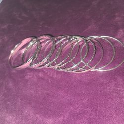 SILVER TONE BANGLE BRACELTS