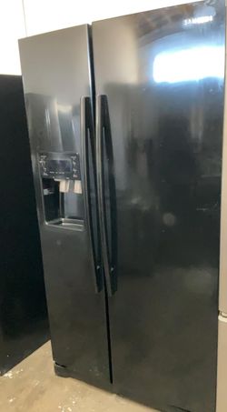 Samsung Side By Side Black Refrigerator Fridge
