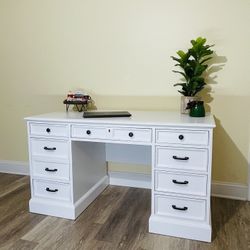 Beautiful White Desk
