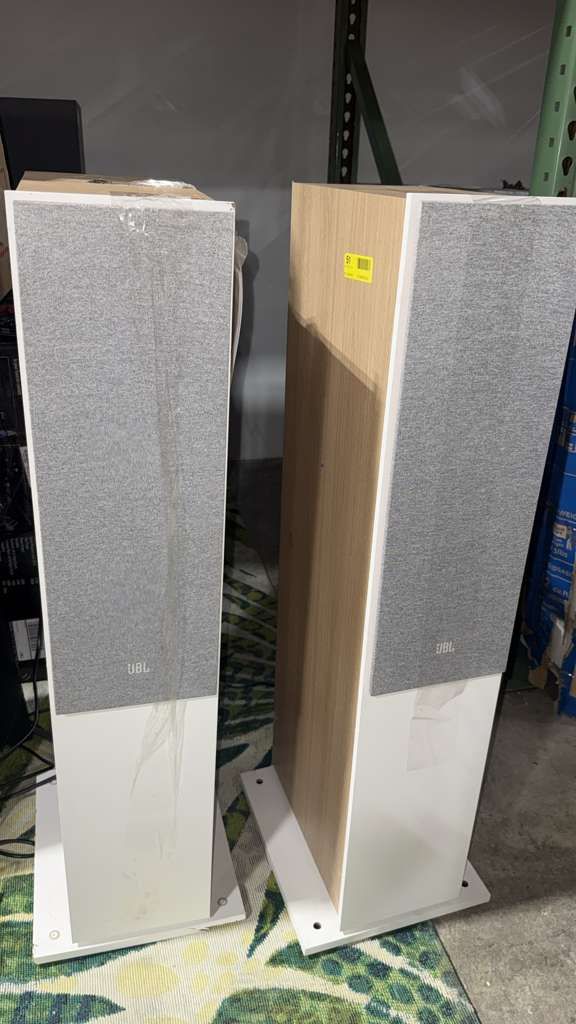JBL Stage 280F 2.5-Way Dual 8" Floorstanding Loudspeaker. latte color   $600 for the pair  1 speaker not playing